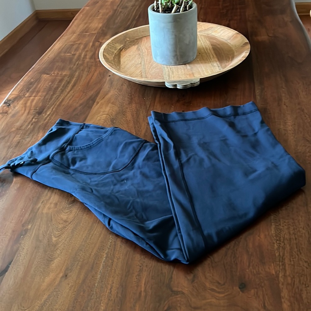 NWOT Lululemon Wide Leg Pants